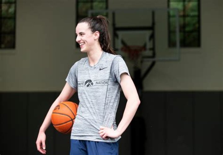 Caitlin Clark Shower: A Deep Dive into the Rising Star of Women's Basketball