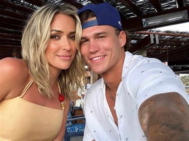 Claire Abbott History, Personal Life, Career, Boyfriend, Biography