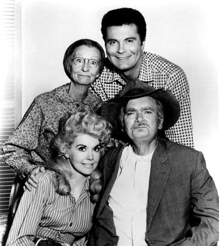 Donna Douglas- Age, Relationship, Son, Tribute, Cause of Death, Net Worth