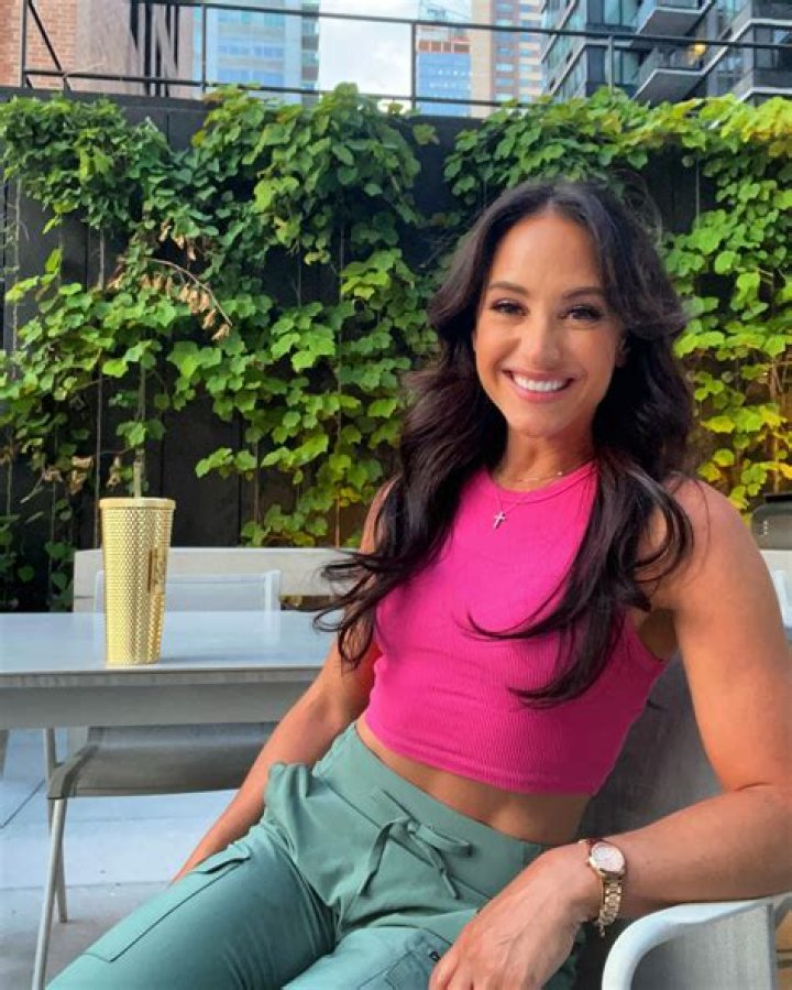 Emily Compagno Height and Weight: A Comprehensive Insight