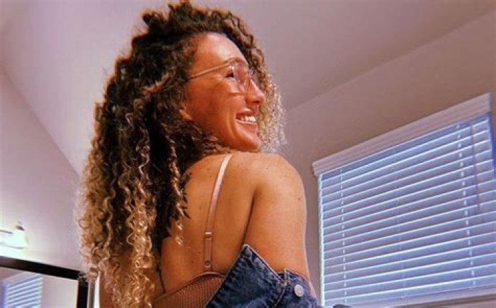 Karlye Taylor Nudes: Unveiling the Controversy and Impact on Privacy