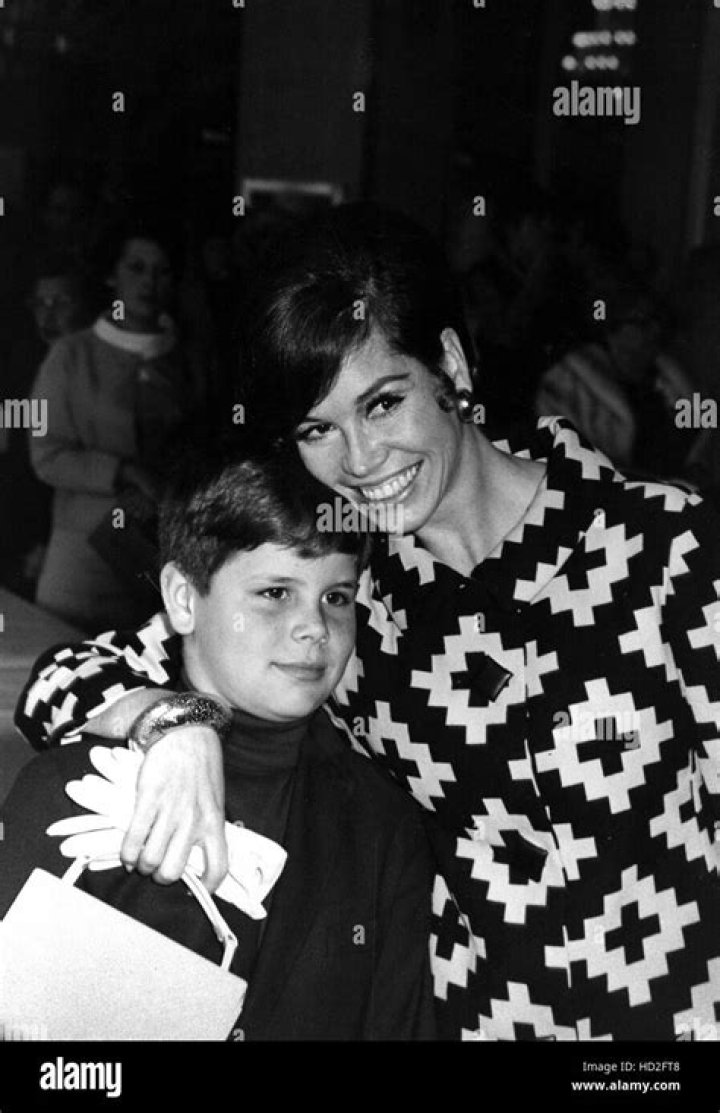 Mary Tyler.moore Son