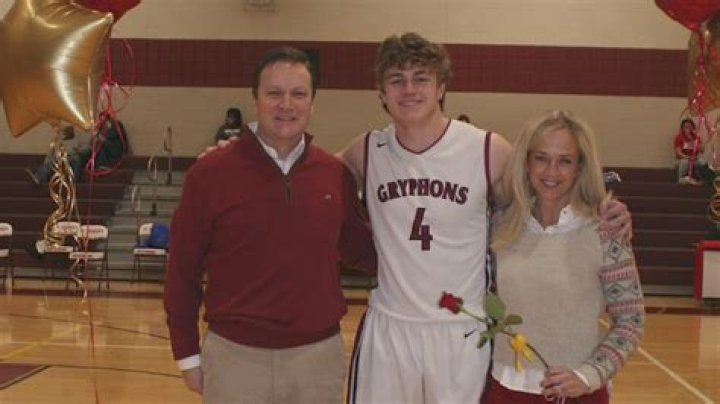 Wes Smith Wiki, Obituary, Age, Parents, Girlfriend, Height and More