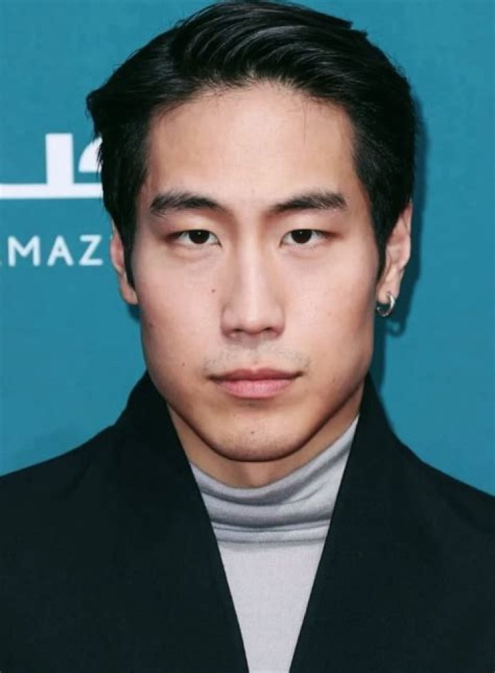 Young Mazino- Wiki, Biography, Age, Height, Net Worth, Girlfriend